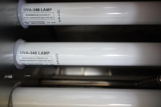 Оборудование для испытаний AC220V 50HZ ультрафиолетового света Programmable регулятора